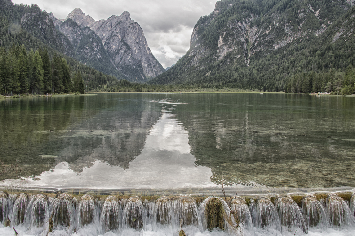 Il lago di Dobbiaco di si