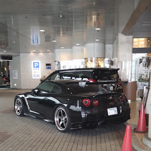 NISSAN GT-R R35