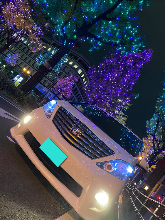 アルファードのアルファード20系・アルファード乗りと繋がりたい・白に限る・いかちぃ・ドライブに関するカスタム事例の投稿画像1枚目