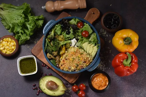 Cous Cous Avocado Pesto Vegetables