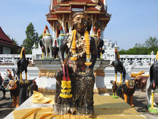 Chaopho Phra Prong Shrine