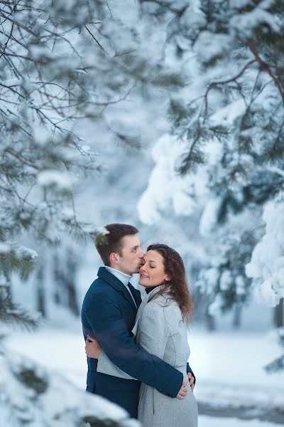 Fotógrafo de casamento Olga Balakir (balakirolga). Foto de 28 de janeiro 2018