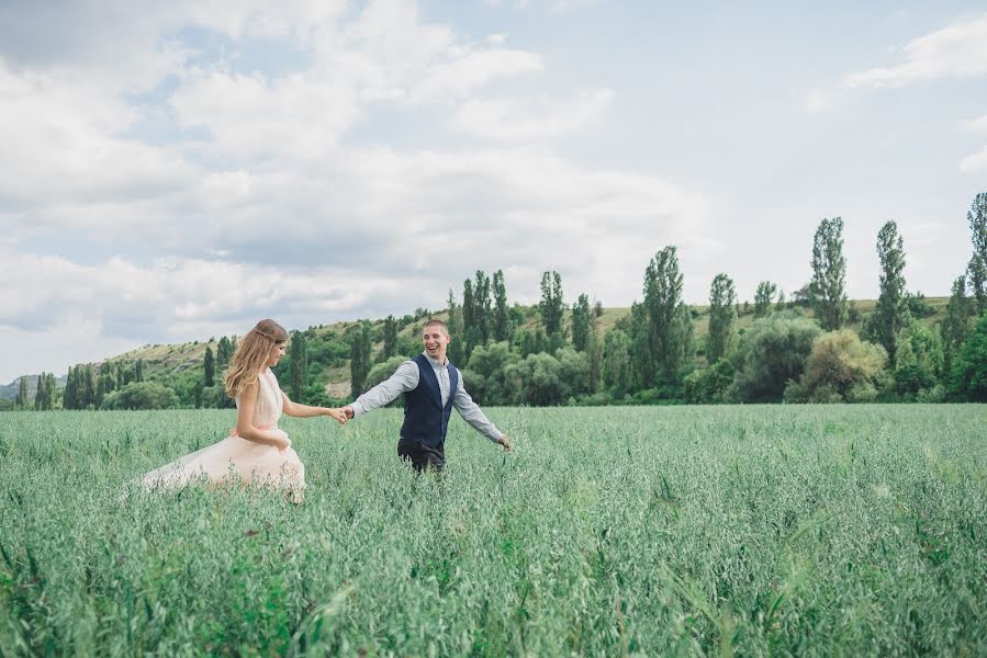 Wedding photographer Pavel Belyaev (banzau). Photo of 12 July 2016