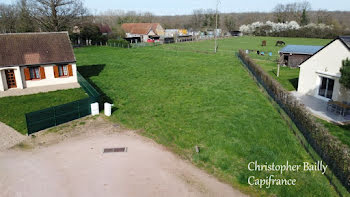 terrain à Paray-le-Frésil (03)