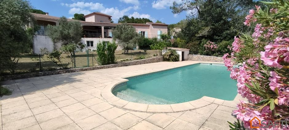 Vente maison 8 pièces 185 m² à Nimes (30000), 640 000 €