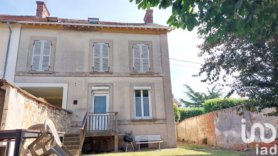 Vente maison 7 pièces 130 m² à Guignes (77390), 315 000 €