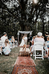 Fotografo di matrimoni Adrienn Viszmeg (adriennviszmeg). Foto del 19 maggio 2019