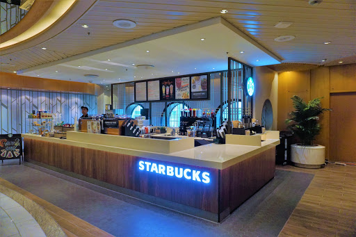 Mariner_Starbucks.jpg - Mariner of the Seas now boasts a Starbucks! Now my wife can get her caffeine fix, if only it was included in the Deluxe Beverage package!