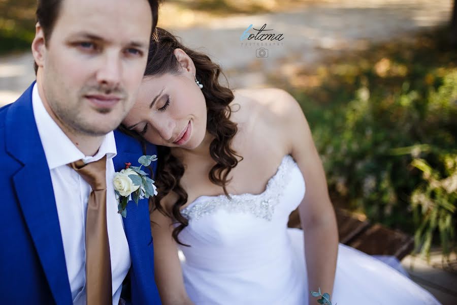 Fotografo di matrimoni Tamás Boros (botamaphoto). Foto del 25 febbraio 2019