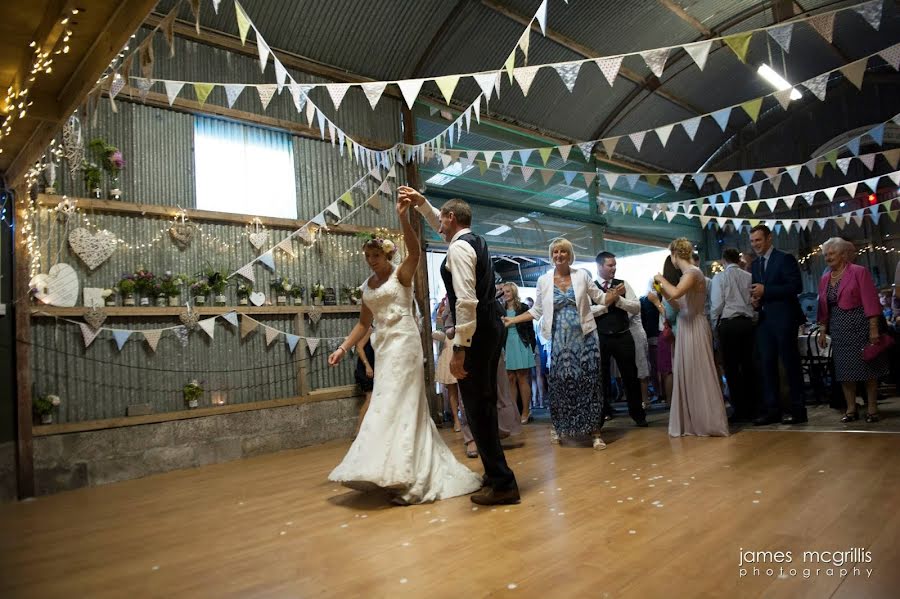 Wedding photographer James Mcgrillis (jamesmcgrillis). Photo of 1 July 2019