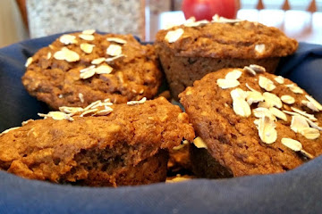Oatmeal Applesauce Muffins