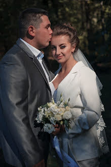 Jurufoto perkahwinan Yanina Sirenko (janinsirenko). Foto pada 31 Disember 2020