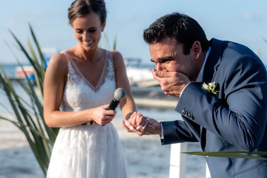 Fotógrafo de casamento Malu Valencia (malu). Foto de 25 de janeiro 2019