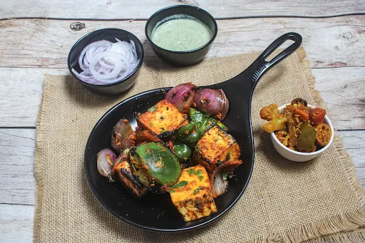 Aachari Paneer Tikka