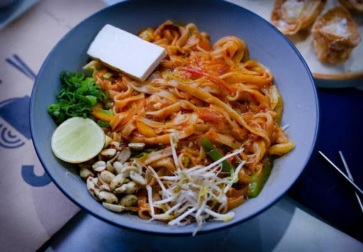 Veg Pad Thai Noodles