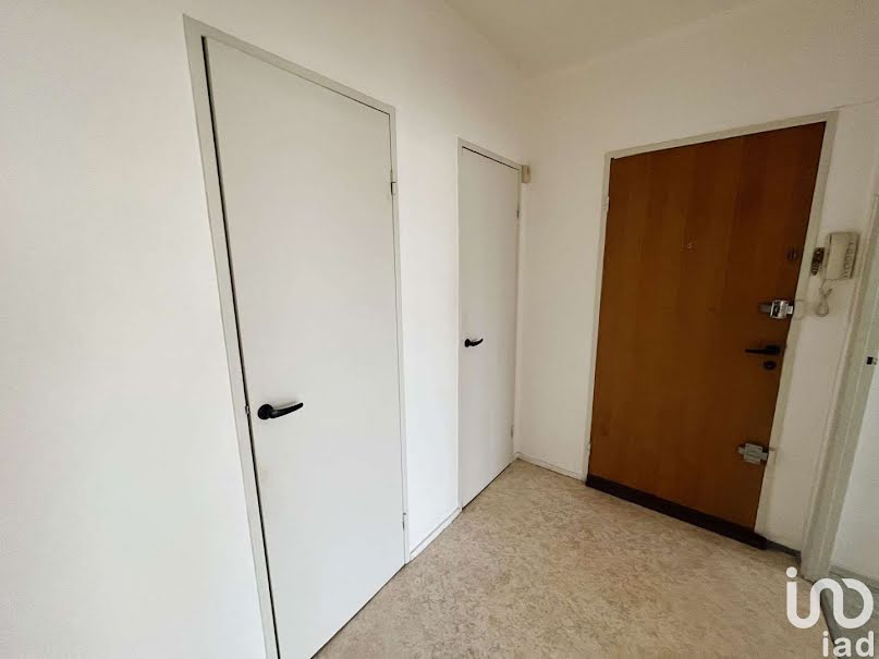 Vente appartement 3 pièces 63 m² à Parthenay (79200), 45 000 €