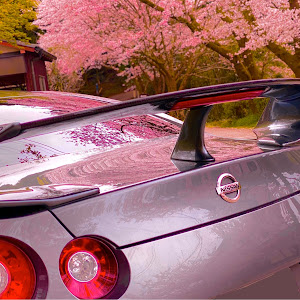 NISSAN GT-R R35