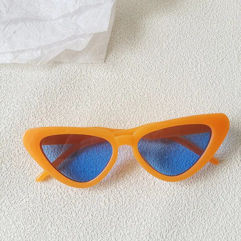 Lunettes de soleil rétro personnalisées œil de chat, visage rond, haute qualité, Style rouge, visage uni, personnalisées