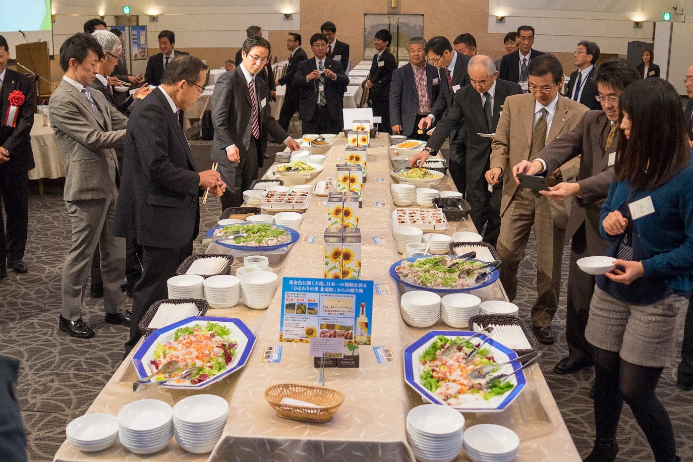 試食会の模様