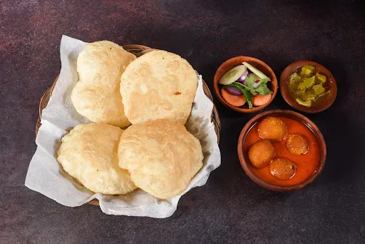 Luchi With Chanar Dalna Combo