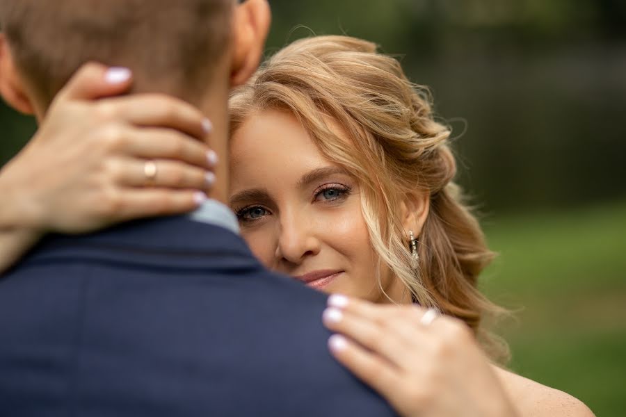 Wedding photographer Vlad Eshmetev (vladphotospb). Photo of 1 October 2019