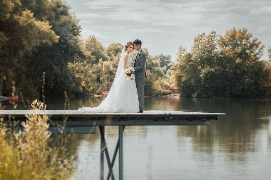 Wedding photographer Sergey Ponomarenko (sergeip). Photo of 10 June 2020