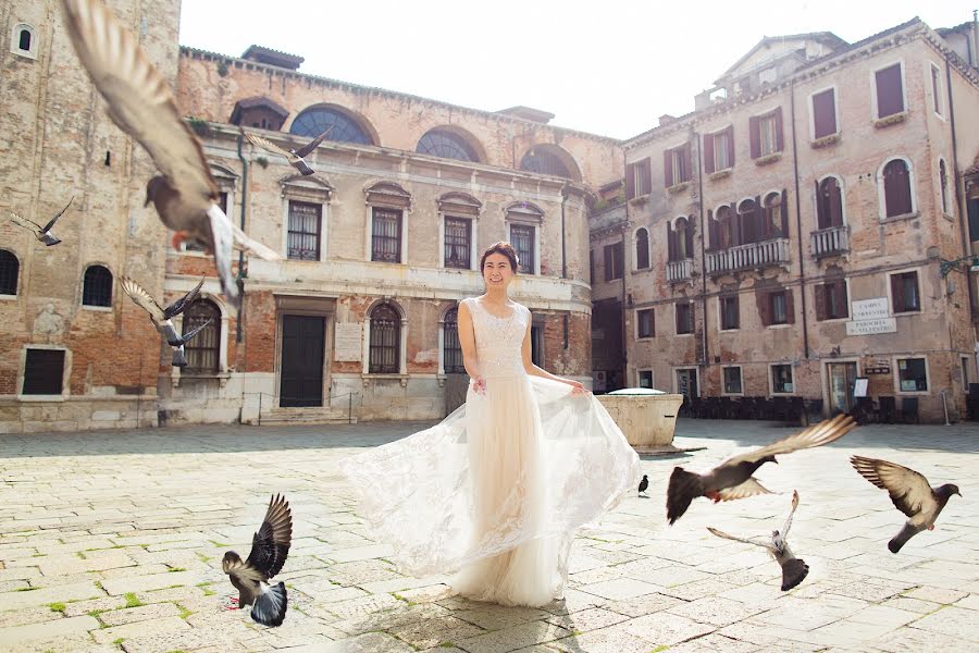 Wedding photographer Natalya Yasinevich (nata). Photo of 19 July 2019