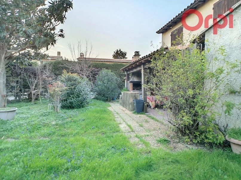 Vente maison 5 pièces 121 m² à Avignon (84000), 279 000 €