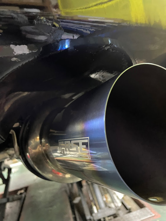 RX-7のマフラー交換・フルチタンマフラー・サイレンサーに関するカスタム事例の投稿画像7枚目