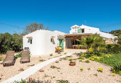 House with garden and terrace 4