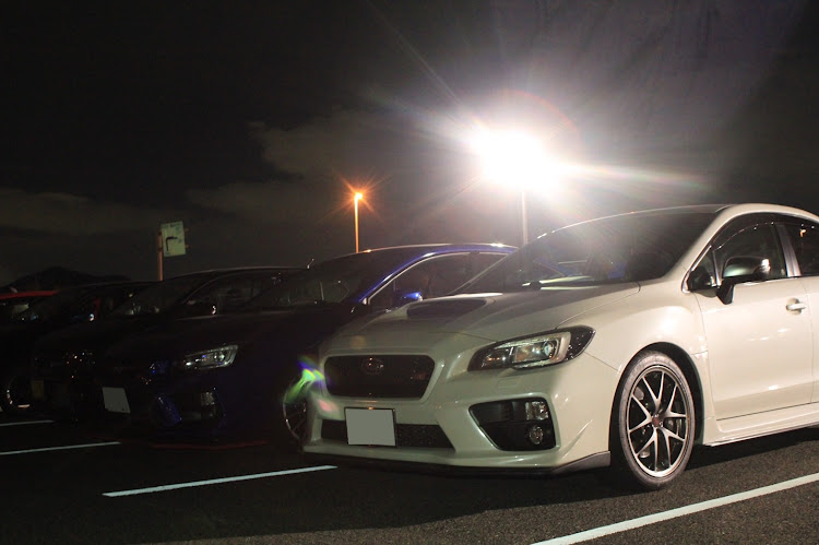 WRX STIの偶然の遭遇！！(笑)・北九州空港・オフ会・夜の空港は寒い！・煽り運転うざいに関するカスタム事例の投稿画像5枚目