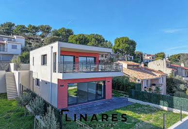 Villa with garden and terrace 1