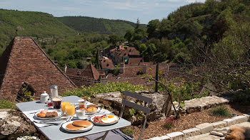 maison à Saint-Cirq-Lapopie (46)