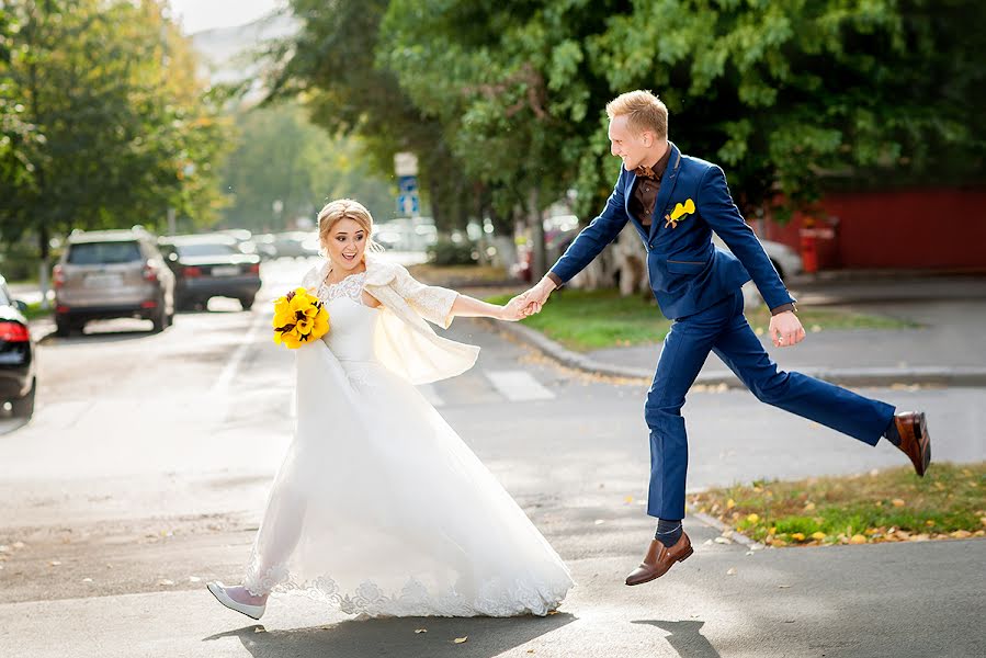 Wedding photographer Olga Nikitina (ranji). Photo of 5 October 2016