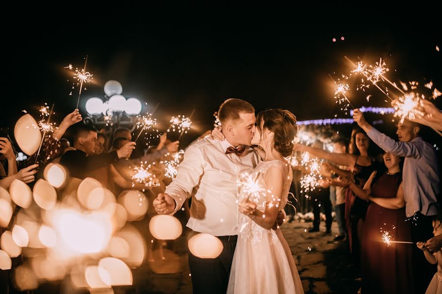 Fotógrafo de bodas Viktoriya Cvetkova (vtsvetkova). Foto del 19 de julio 2018