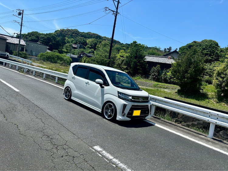 ムーカスさんが投稿したムーヴカスタムla150s・車好きと繋がりたい・ちょい下げ大人仕様・シンプル仕様・洗車好きと繋がりたいに関するカスタム事例の投稿画像1枚目