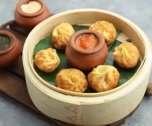 Veg Fried Peri Peri Momos