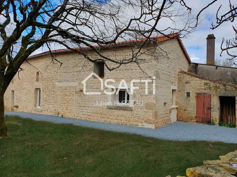 Vente maison 5 pièces 134 m² à Pamproux (79800), 179 800 €