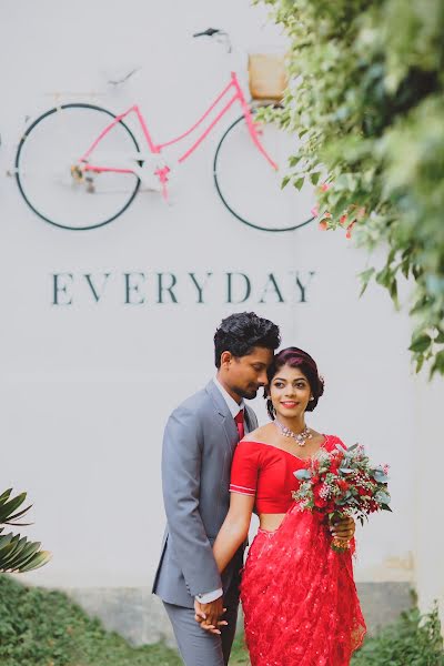 Fotógrafo de bodas Shan Liyanage (shanliyan). Foto del 4 de junio 2019