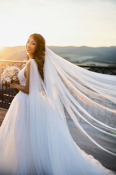 Wedding photographer Yurii Vladimirov (vladimirov). Photo of 2 April