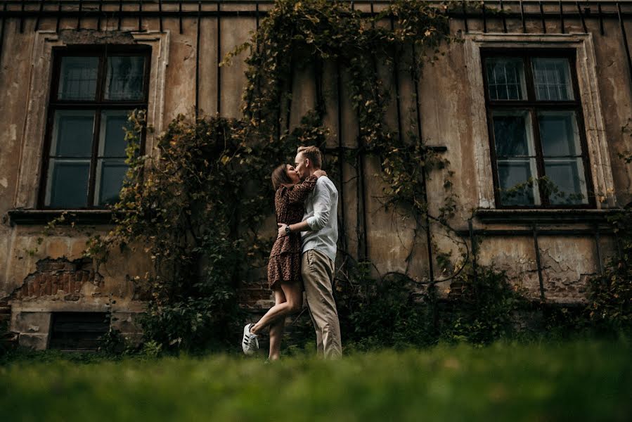 Photographe de mariage Dawid Podolak (podifotografia). Photo du 6 octobre 2021