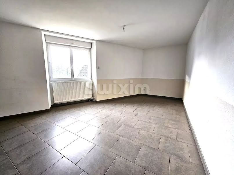 Vente appartement 4 pièces 81 m² à Dole (39100), 139 000 €