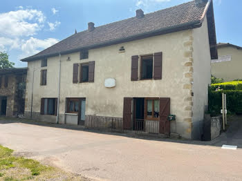 maison à La Clayette (71)