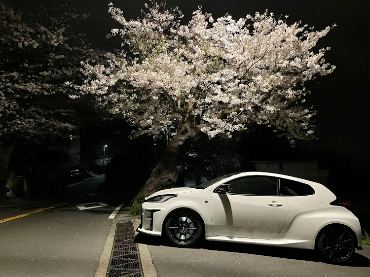GRヤリスのGRヤリス・桜に関するカスタム事例の投稿画像2枚目