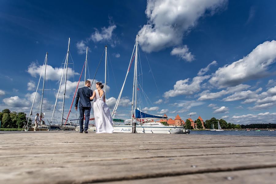 Bryllupsfotograf Danas Rugin (danas). Bilde av 14 august 2018