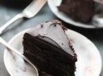 Black Magic Chocolate Cake Recipe | Diethood was pinched from <a href="http://diethood.com/2014/01/01/happy-new-year-100-target-gift-card-giveaway-black-magic-chocolate-cake/" target="_blank">diethood.com.</a>