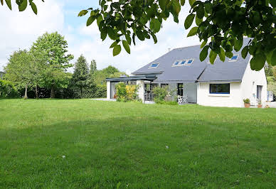 House with terrace 1