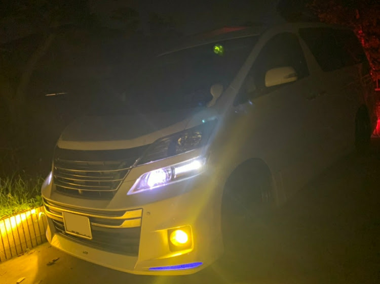 ヴェルファイアのTruth・AVANZARE・とにかくスタンバイOK🕺・顔も尻もイケメンに関するカスタム事例の投稿画像1枚目