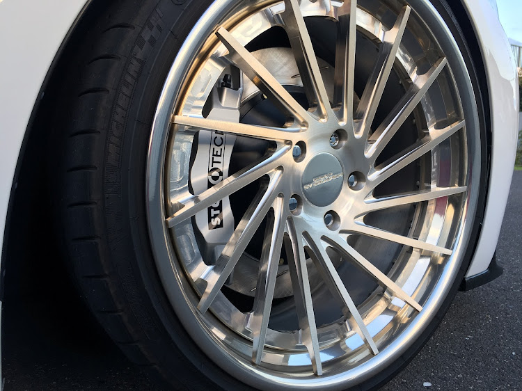 4シリーズ クーペのSTOPTECH・bmw 435iに関するカスタム事例の投稿画像2枚目