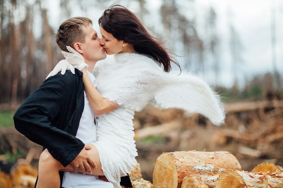 Wedding photographer Aleksey Curkan (alexeytsurkan). Photo of 30 April 2015